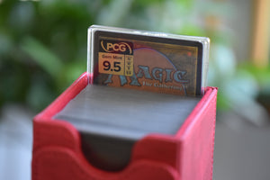 Slim Player Slab in Gamegenic Squire 100 XL+ deck box