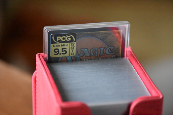 Gitrog Showcase PCG 9.5 Gem Mint in a Slim Player Slab inside a deckbox - back view